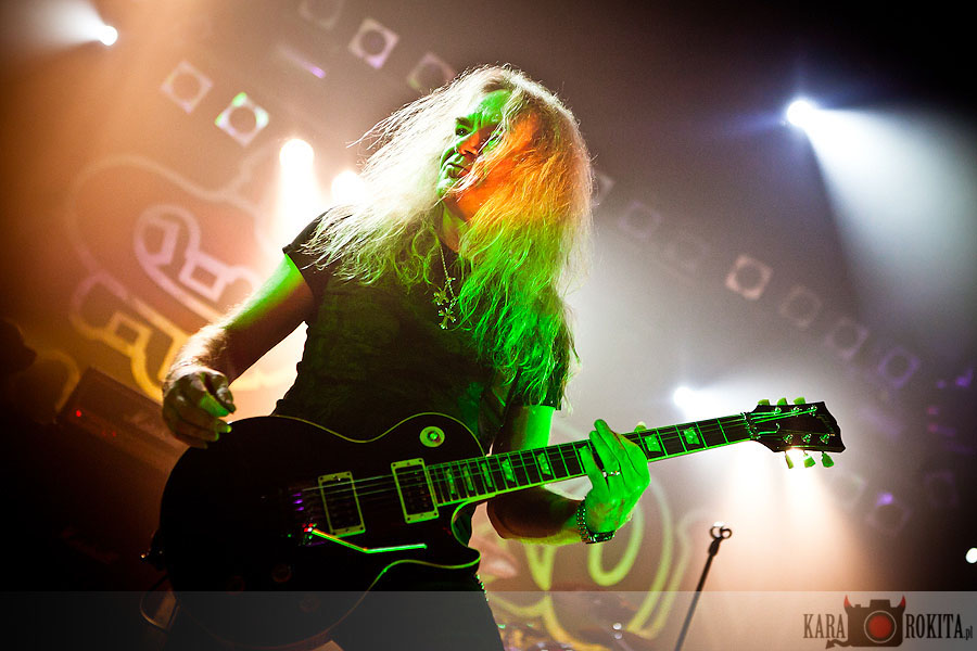 Saxon