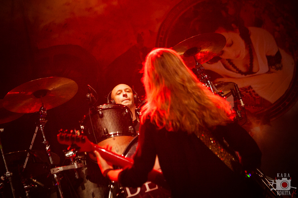 Anneke van Giersbergen & The Gentle Storm