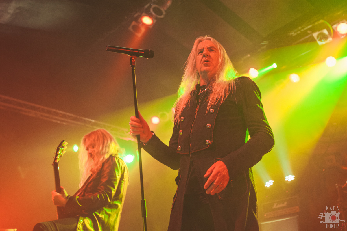 Saxon