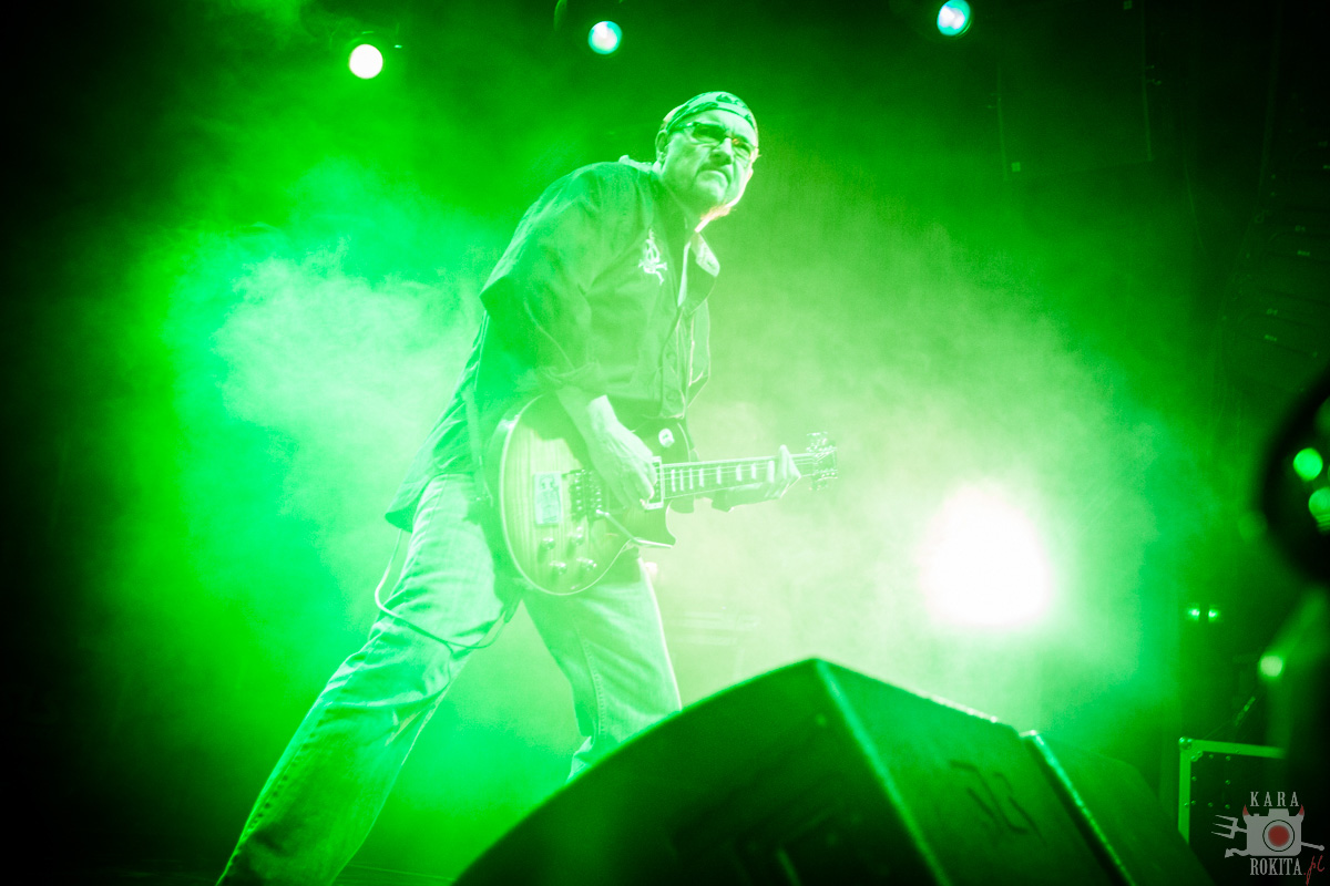 Saxon
