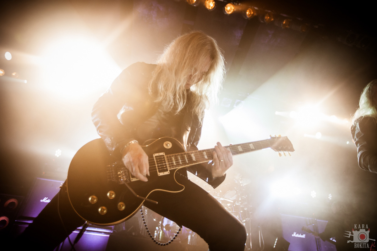 Saxon