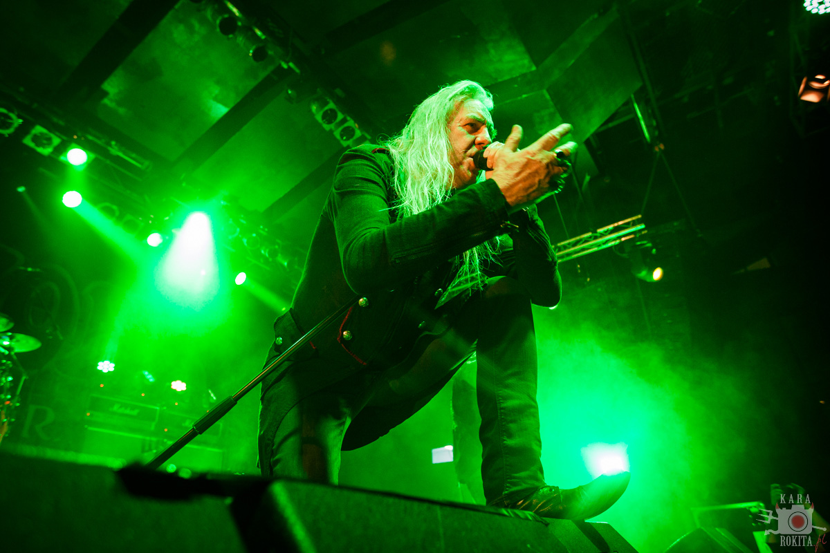 Saxon