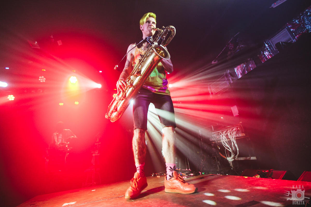 Too Many Zooz