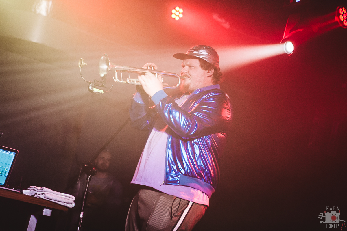 Too Many Zooz