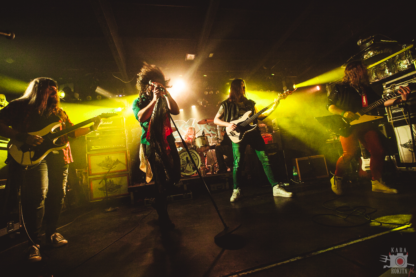 Ballbreaker